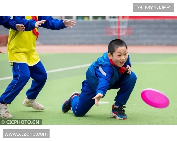 赵娜独家揭秘飞盘技巧与心得分享助你轻松掌握这项运动的乐趣与魅力 赵娜独家揭秘飞盘技巧与心得分享助你轻松掌握这项运动的乐趣与魅力